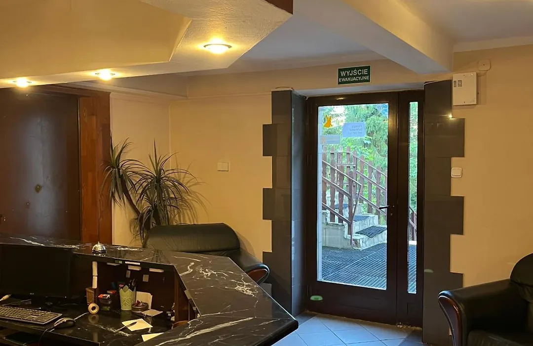 Apartamenty i Pokoje Henryk-1