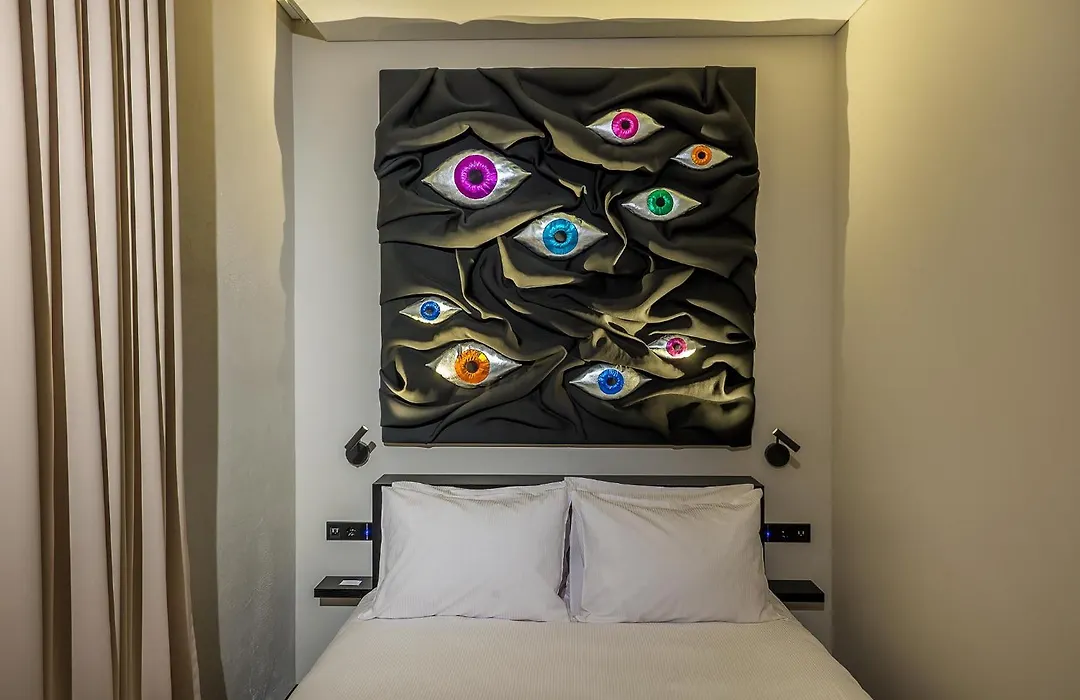 Artagonist Art Hotel-1