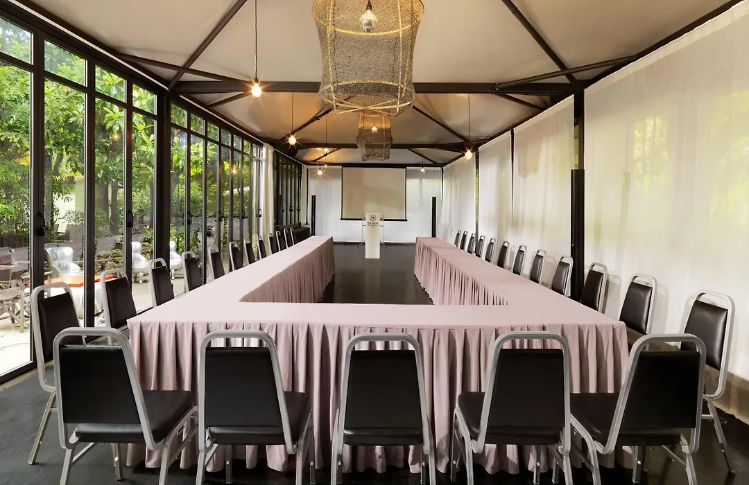 Sheraton Diana Majestic-1