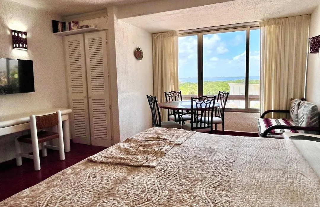 Solymar Beach Resort Suite 3507-1