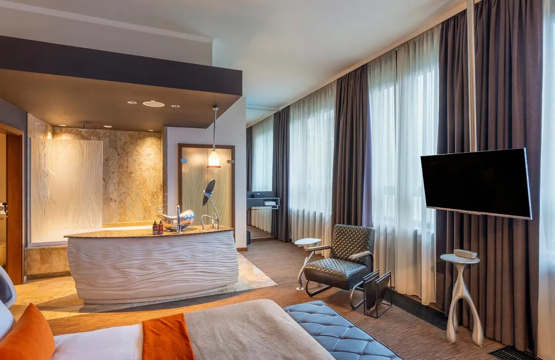 East Hotel Hamburg-1