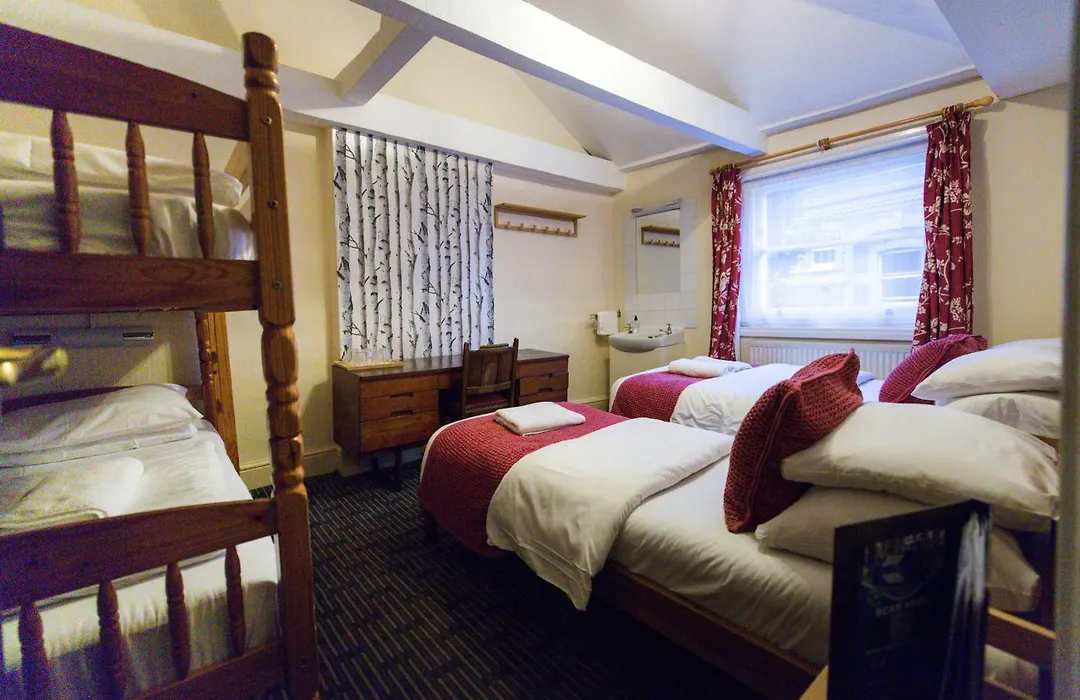 St Athans Hotel-1