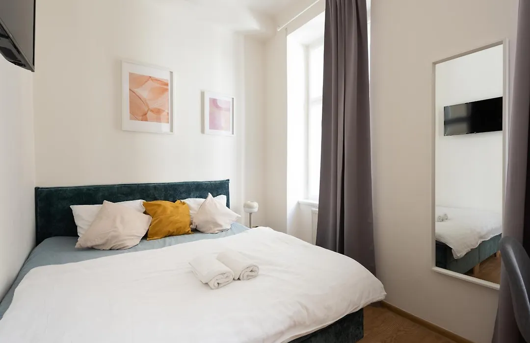 Tesnov Residence Apartments Near The Center - Easy Self Check In-1