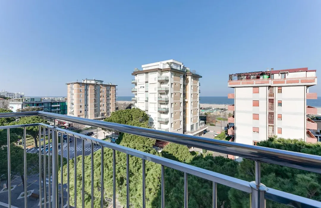 Hotel La Perla Rimini-1