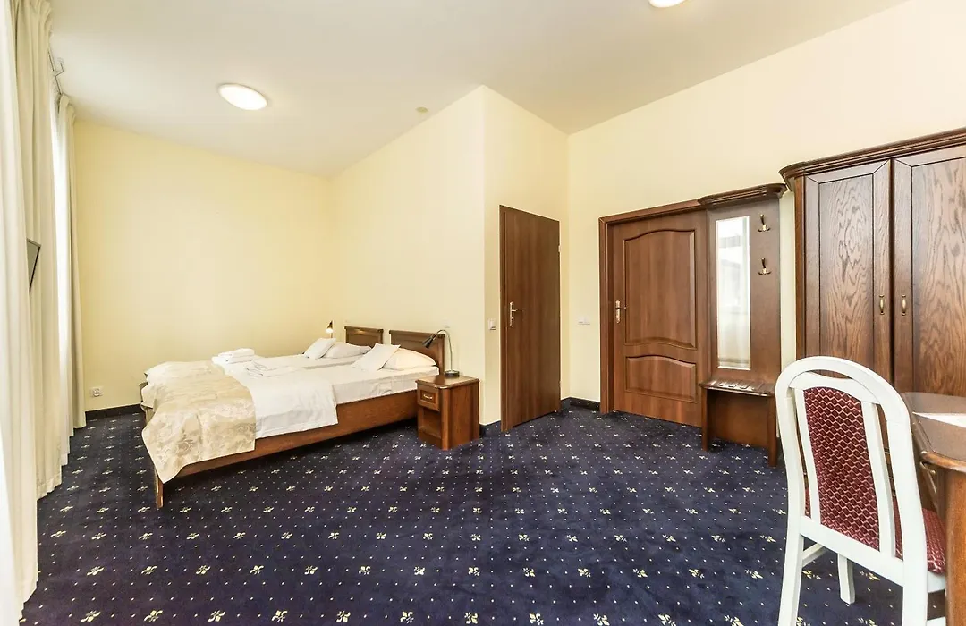 Hotel Marczewski-1