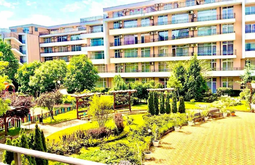 Grand Kamelia Holiday Apartments-1