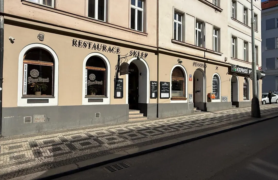 Pension Sklep-1