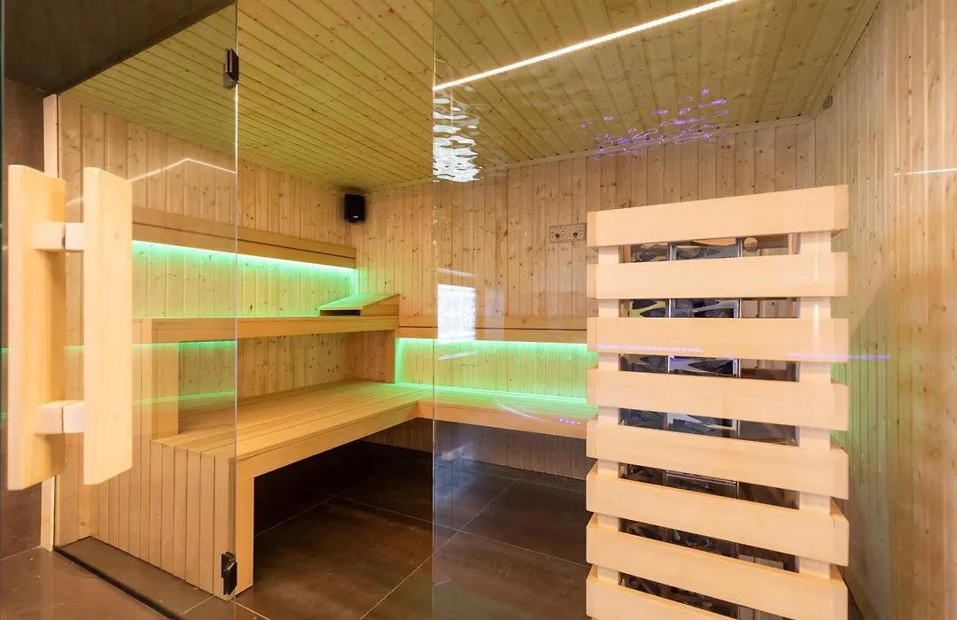 Tatry Residence & Spa-1