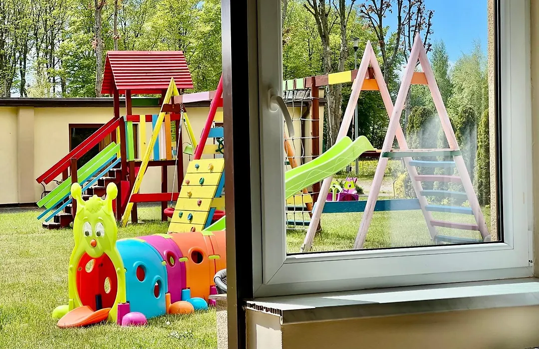Ośrodek rodzinny Pod Wydmami PRZY PLAŻY , PLAC ZABAW , ROWERY-1