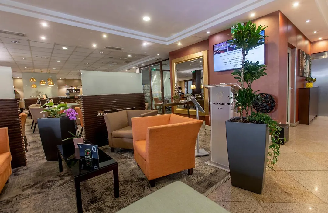 Lion'S Garden Hotel-1
