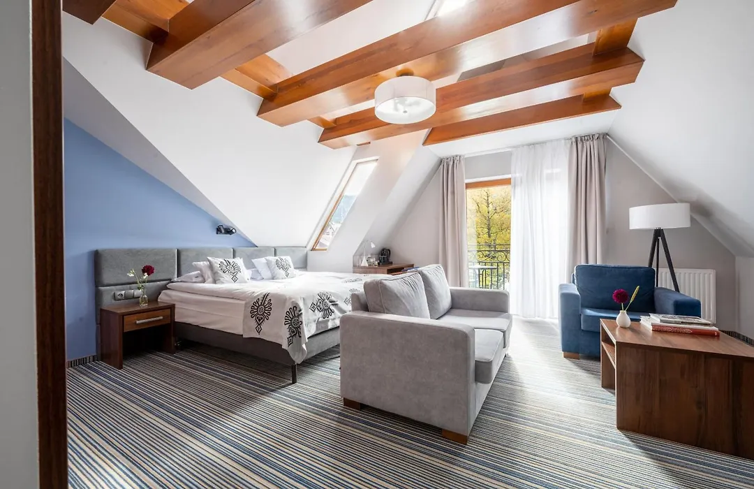 Hotel Willa Pod Skocznią-1
