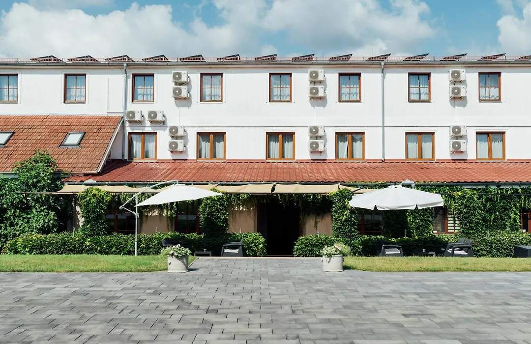 Hotel Maroli Mikulov-1