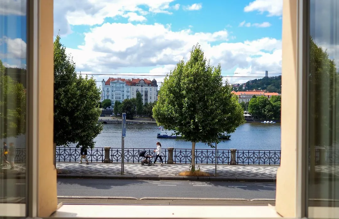 Rasinovo Nabrezi - Riverside Residence-1