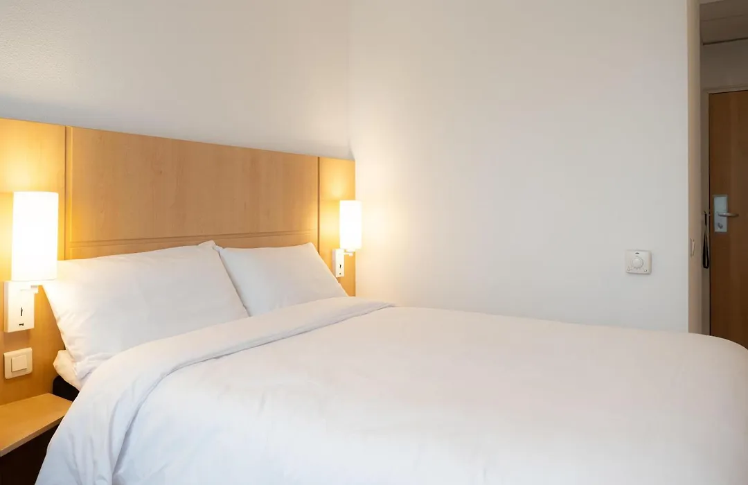 B&B Hotel Kielce Centrum-1