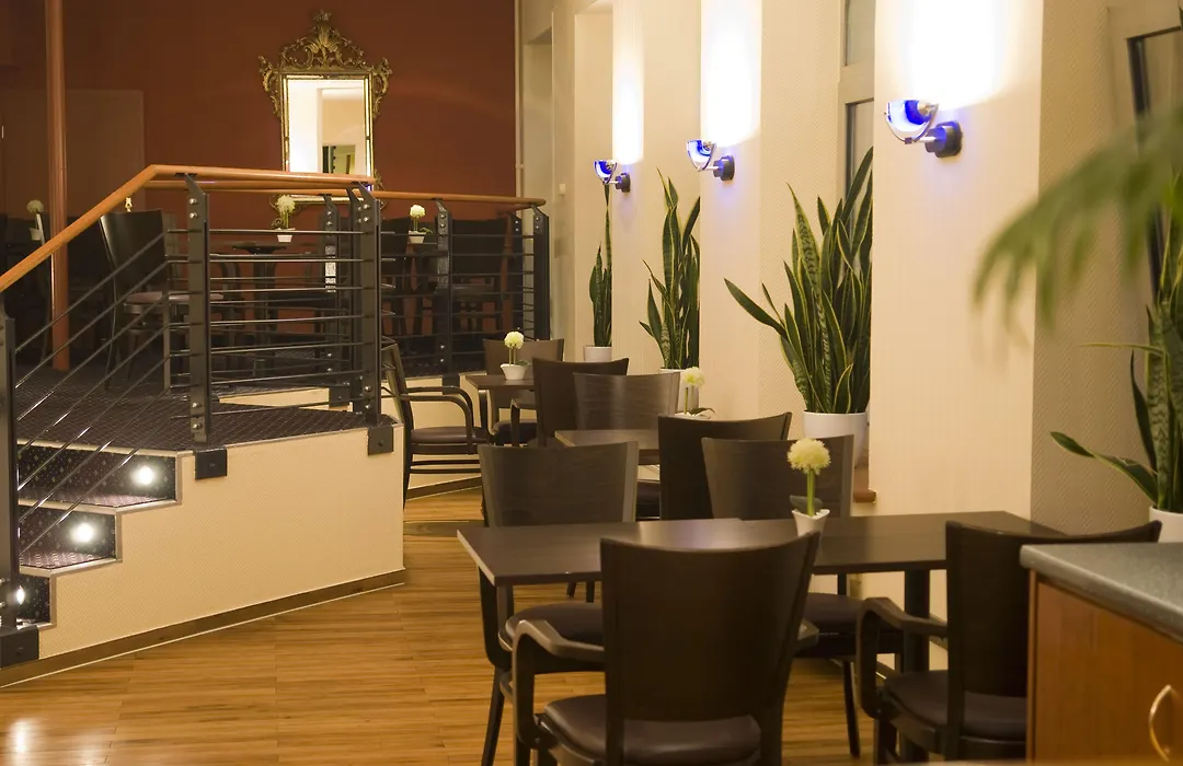 Hotel Fuerst Bismarck-1