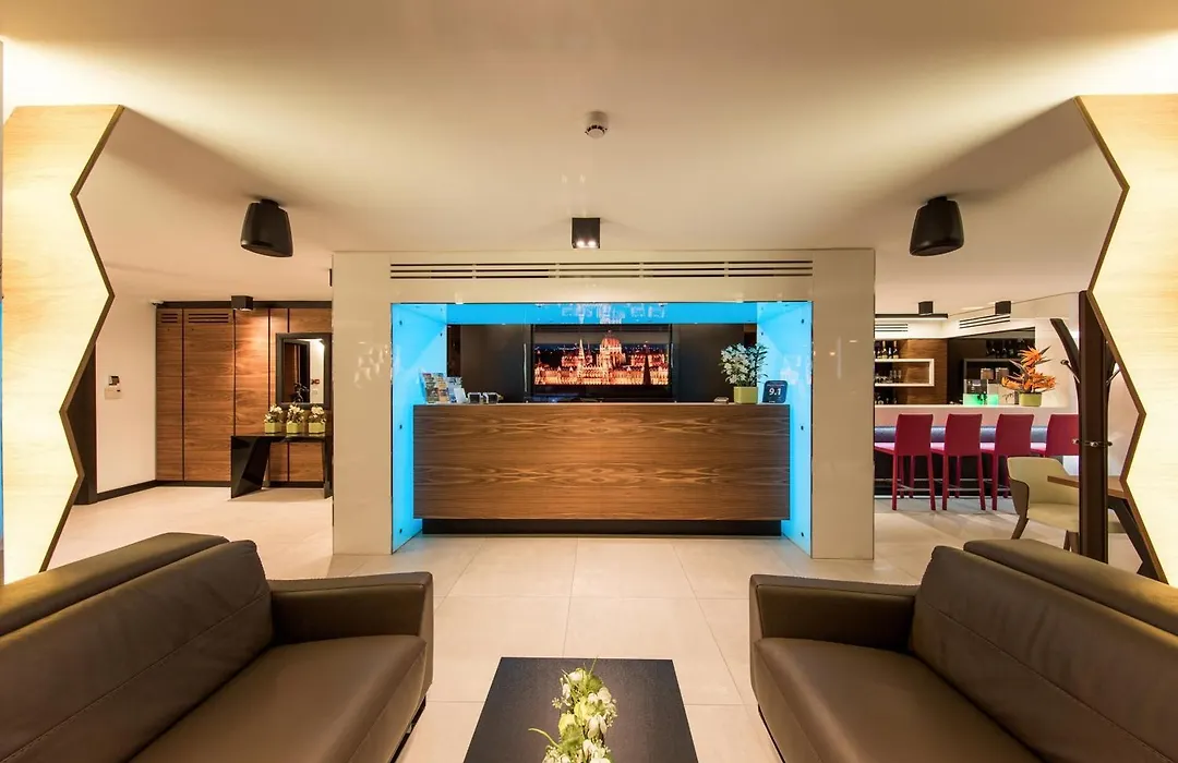 Boutique Hotel Victoria Budapest-1