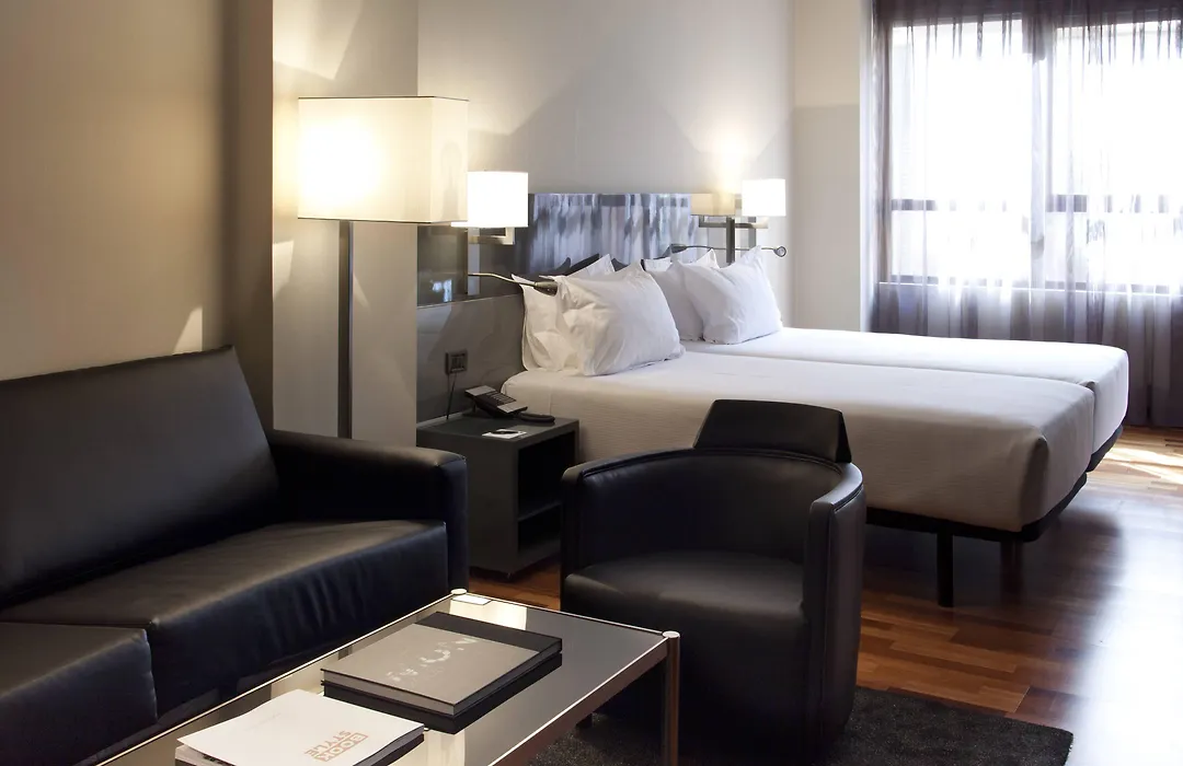 Ac Hotel Avenida De America By Marriott-1