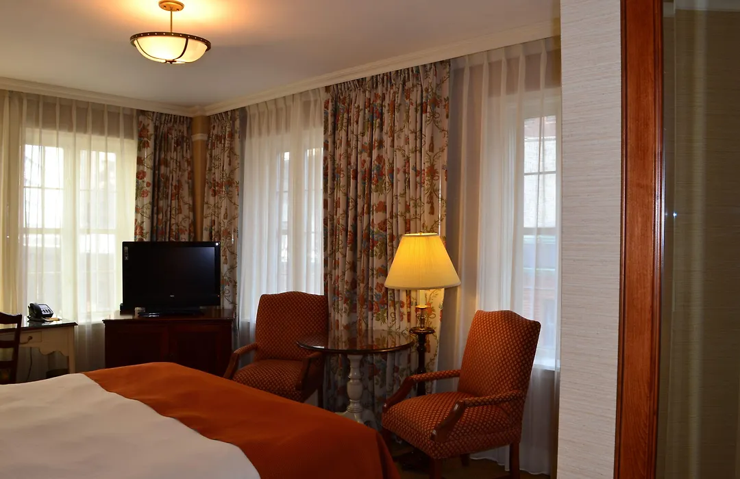 The Wall Street Inn-1