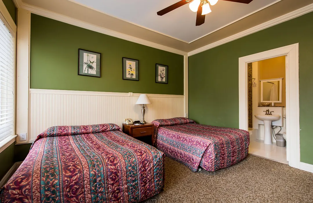 Grant Hotel-1