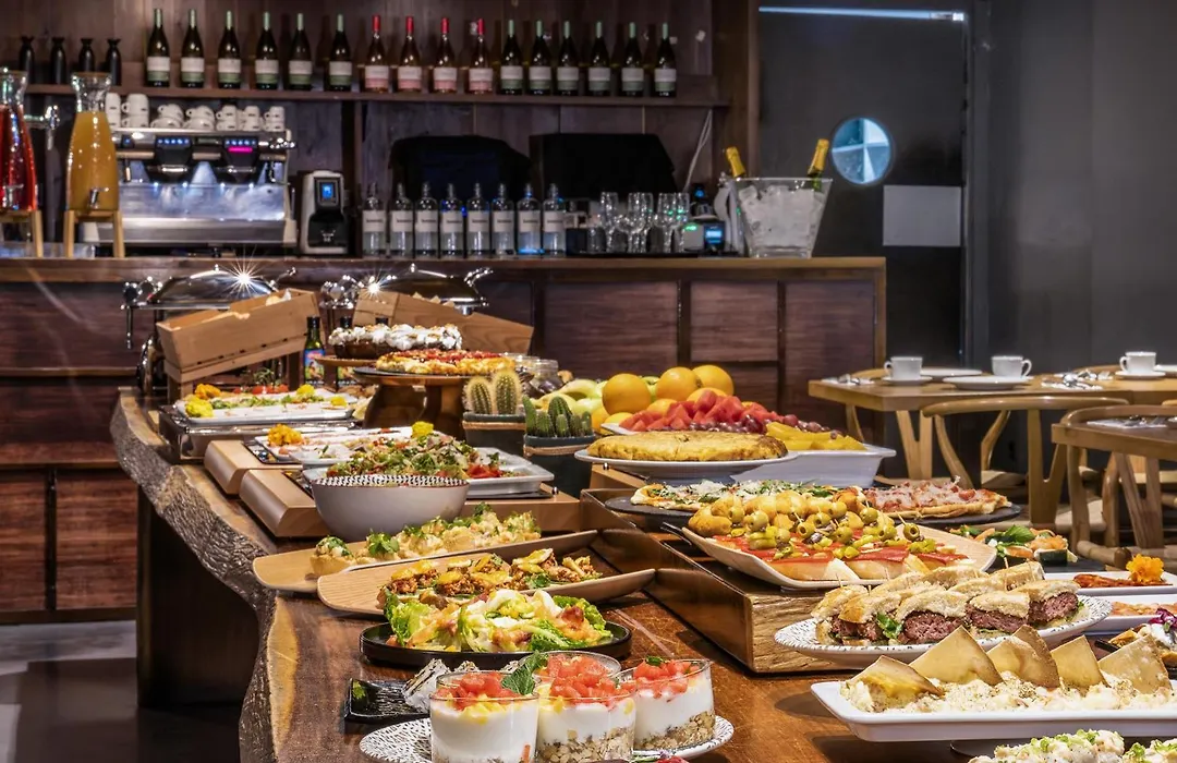Axel Hotel Barcelona - Adults Only-1