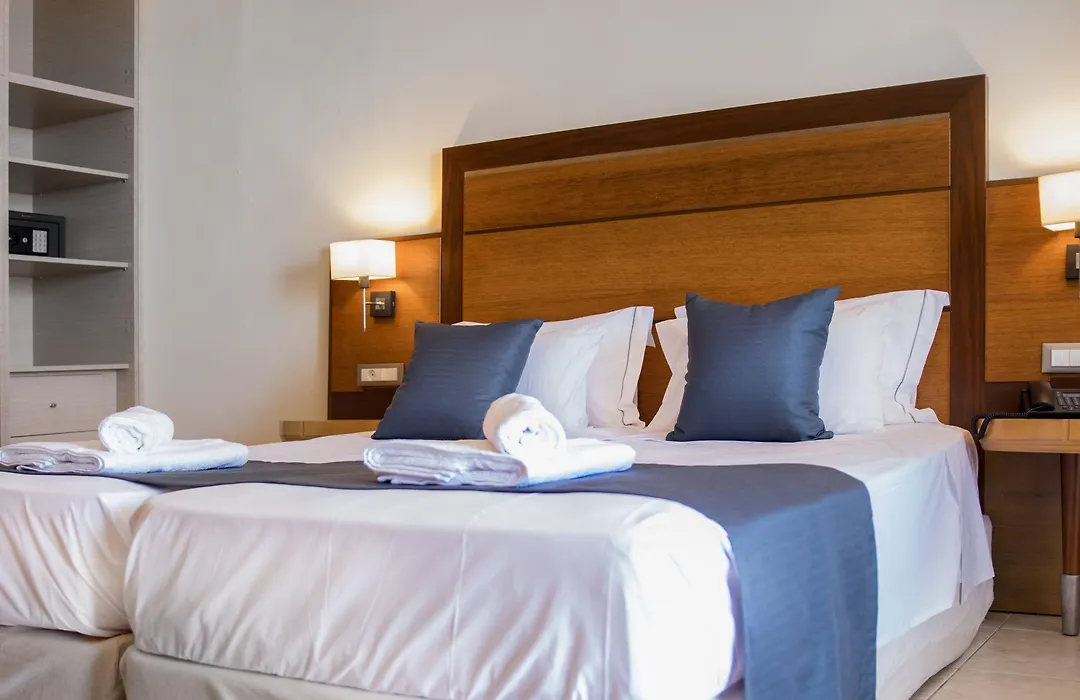Manousos City Hotel-1