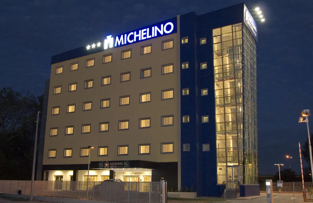Michelino 75 By The Sydney Hotel-1