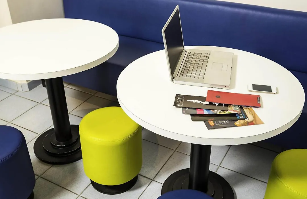 Ibis Budget Nice Aeroport-1