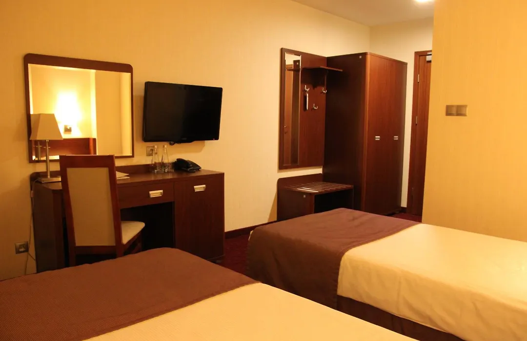 Hotel Arena Expo-1