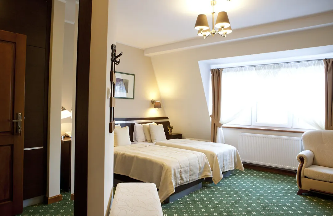 Hotel i Restauracja Pod Orłem-1