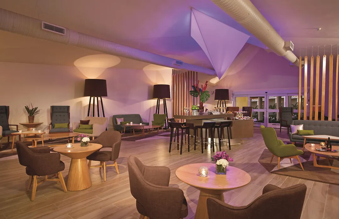 Breathless Punta Cana Resort & Spa (Adults Only)-1