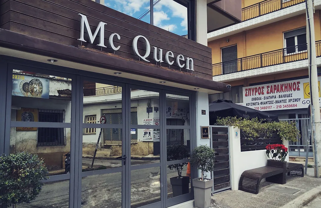 Mc Queen Rooms & Apartments-1