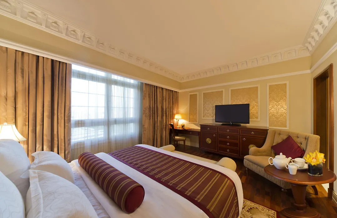 Warwick Doha-1