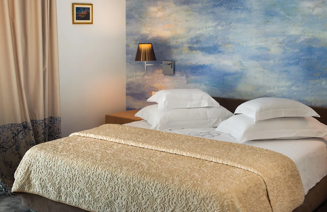 Boban Luxury Suites-1
