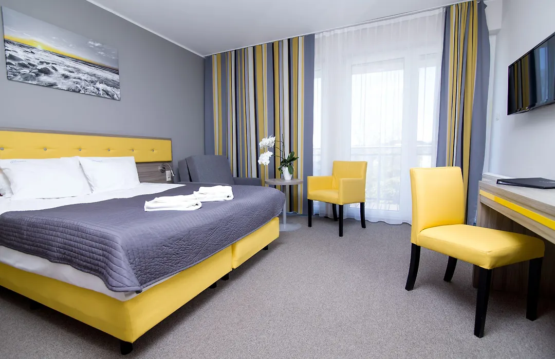 Hotel Jastarnia-1