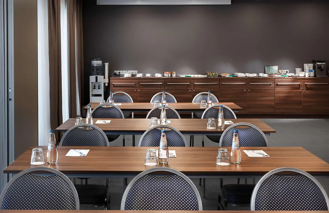 Hampton By Hilton Minsk City Centre-1