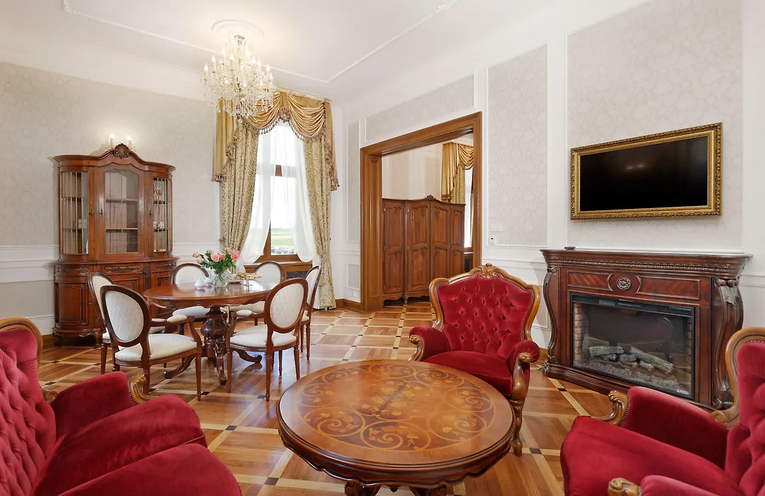Palac Mortegi Hotel&SPA - Restauracja Szlachecka, SPA, Basen, Sauny, Jazda Konna, Mini Zoo - Luksus, Relaks i Przyroda w jednym!-1