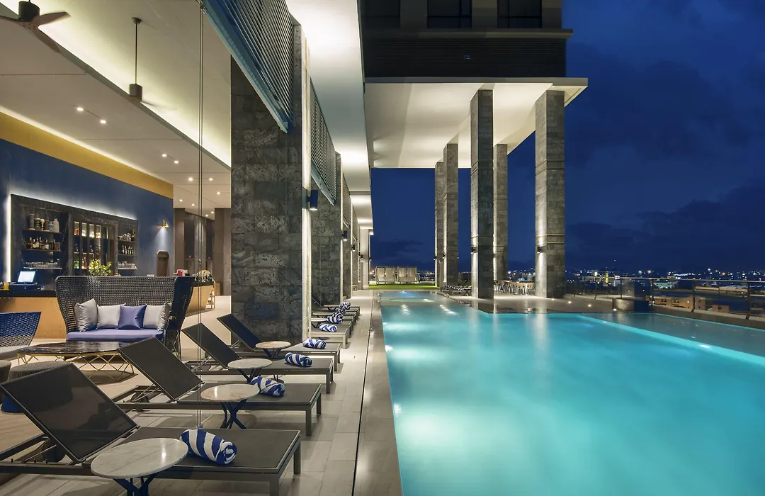 Brighton Grand Hotel & Convention Pattaya-1