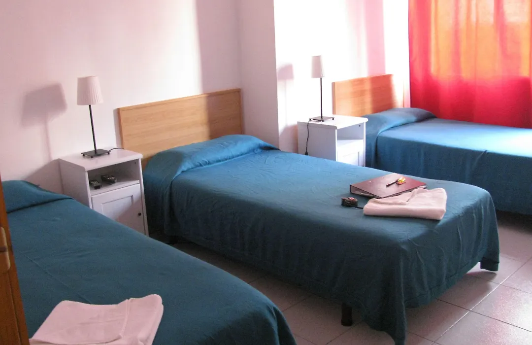 Hostal Elkano-1