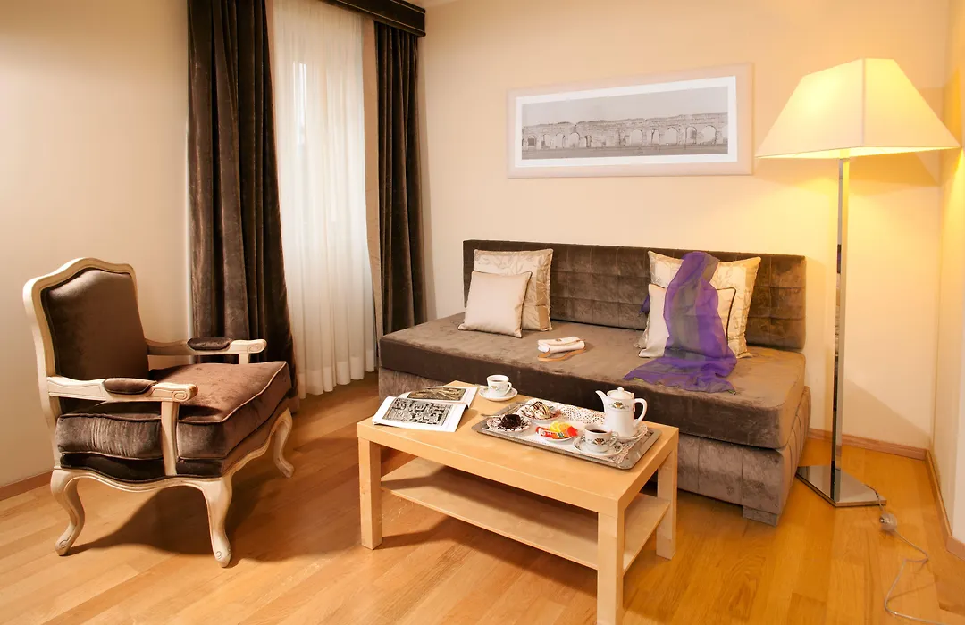 Hotel Piccolo Borgo-1