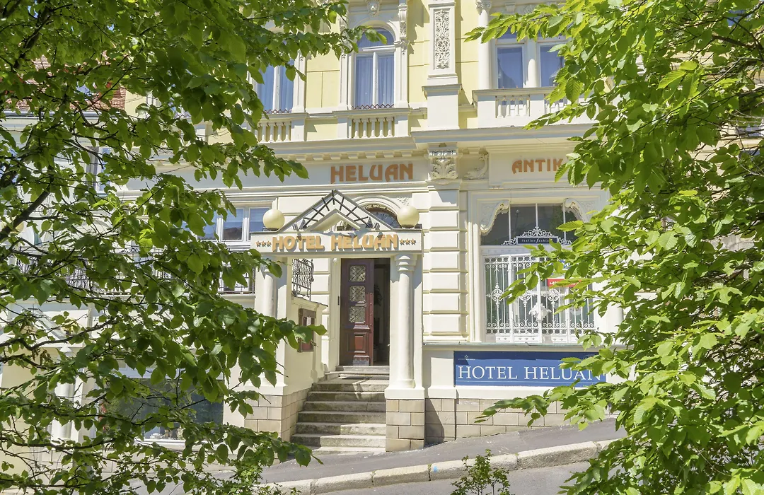 Hotel Heluan-1