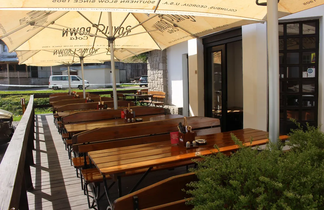 Hotel Lomnice-1