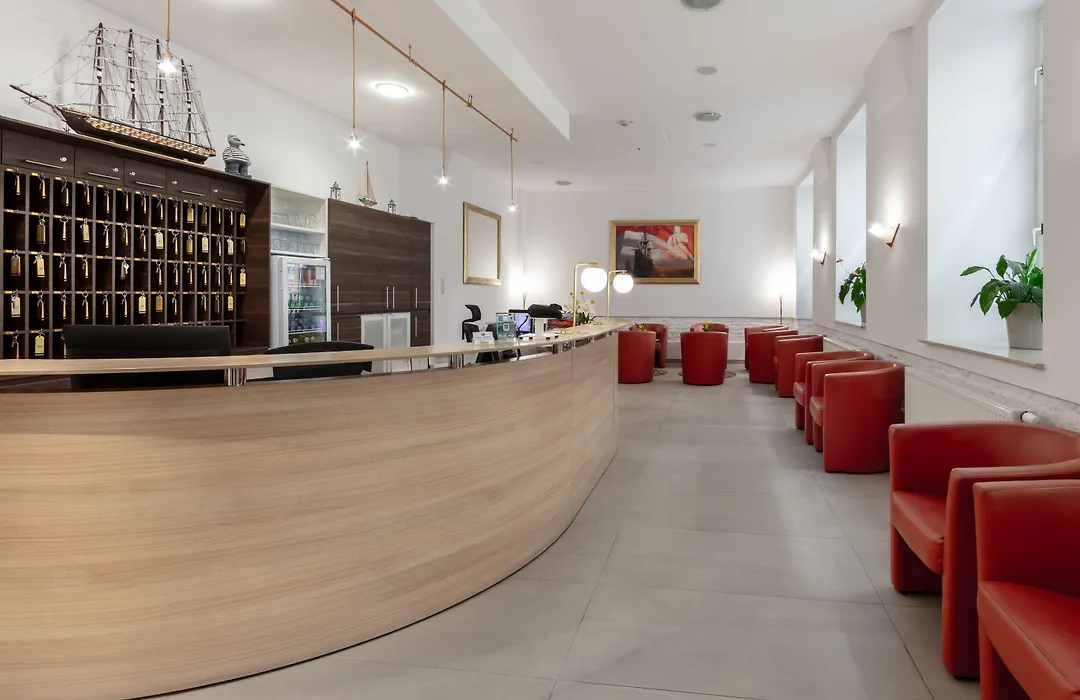 Hotel Admiral-1