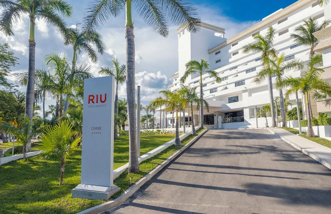 Riu Caribe-1