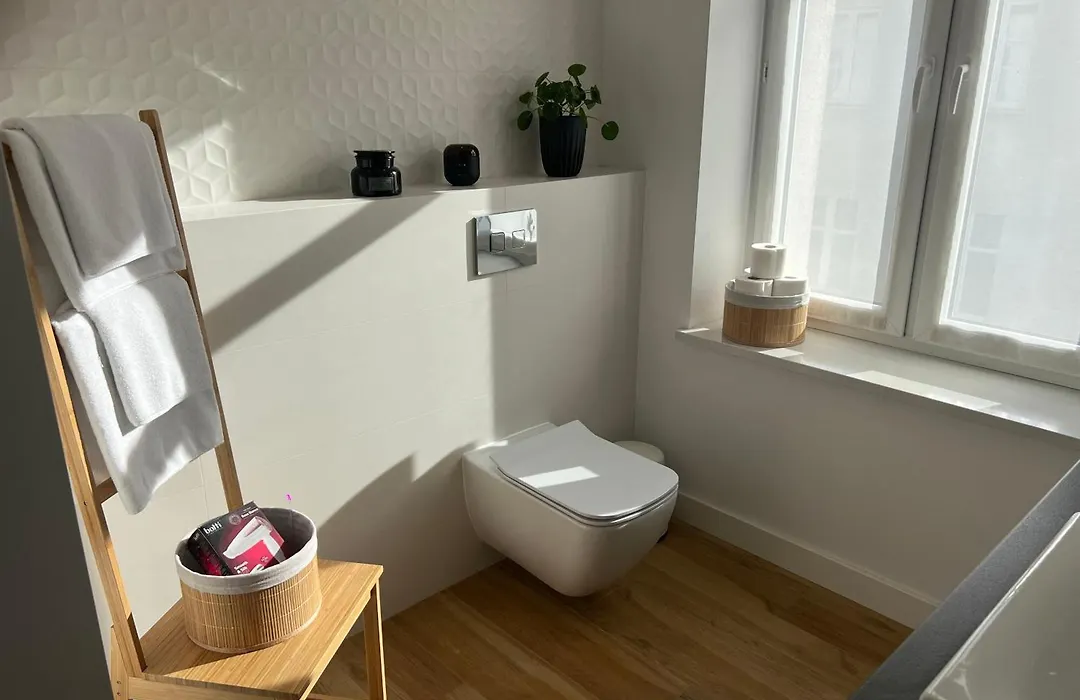 Home&Travel Apartamenty w centrum Łodzi - Piotrkowska - Klimatyzacja - Parking - Manufaktura - OFF Piotrkowska - EC1 - ATLAS Arena - Orientarium - Monopolis-1