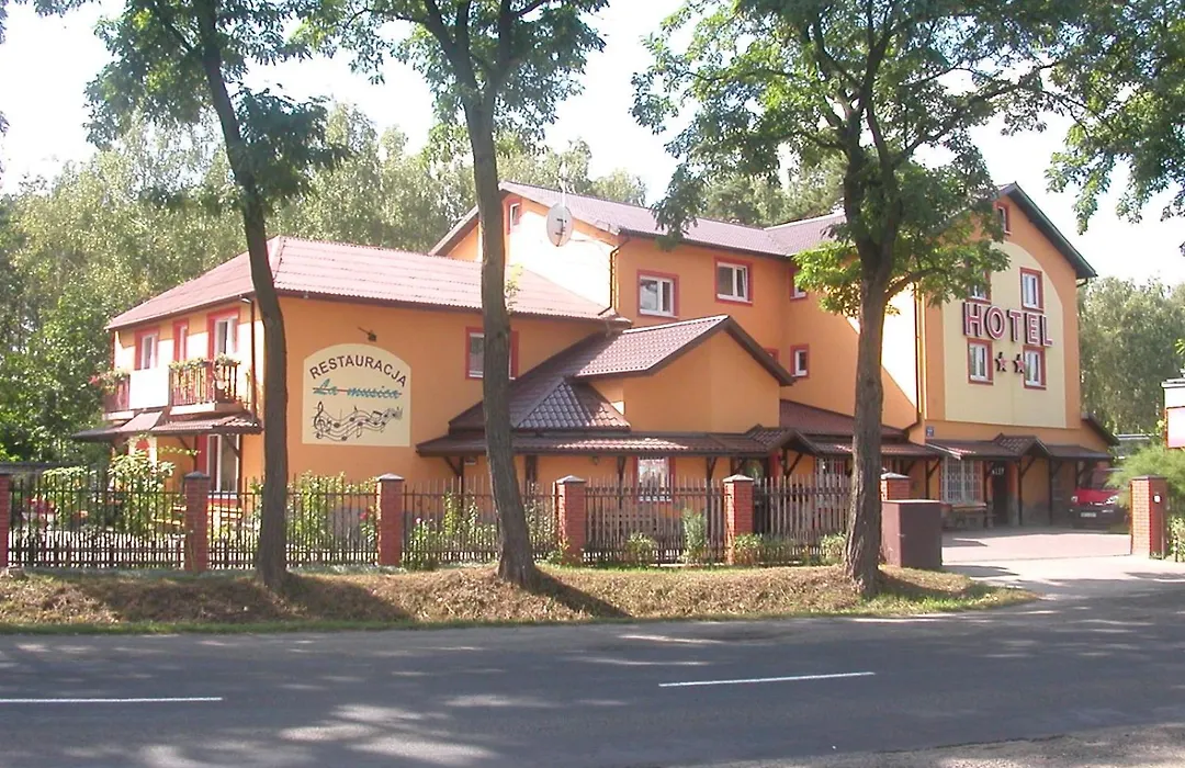 Hotel La-Musica-1