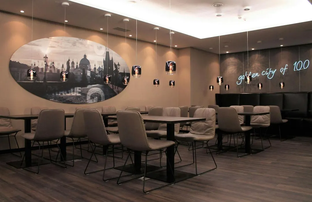 Motel One Prague-Florentinum-1