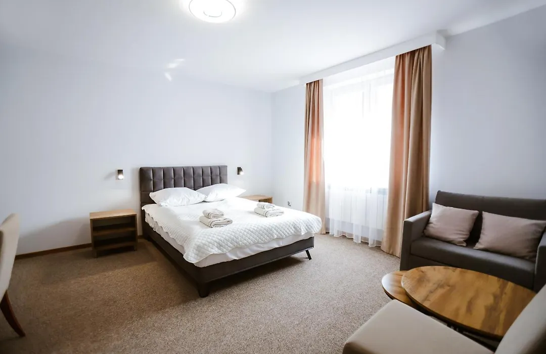 Hotel Lubaczów Hotel Restauracja u Dina-1