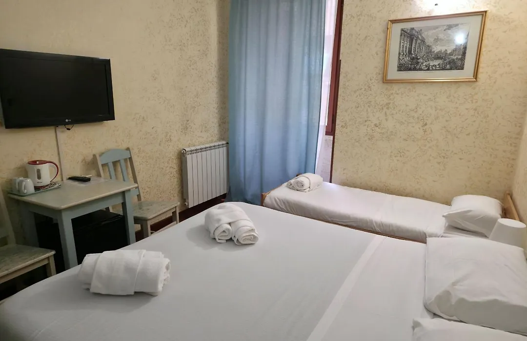 St. Peter'S Rooms Rome-1