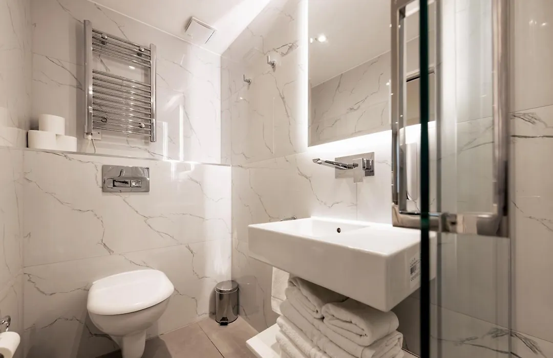 Nox Kensington-1