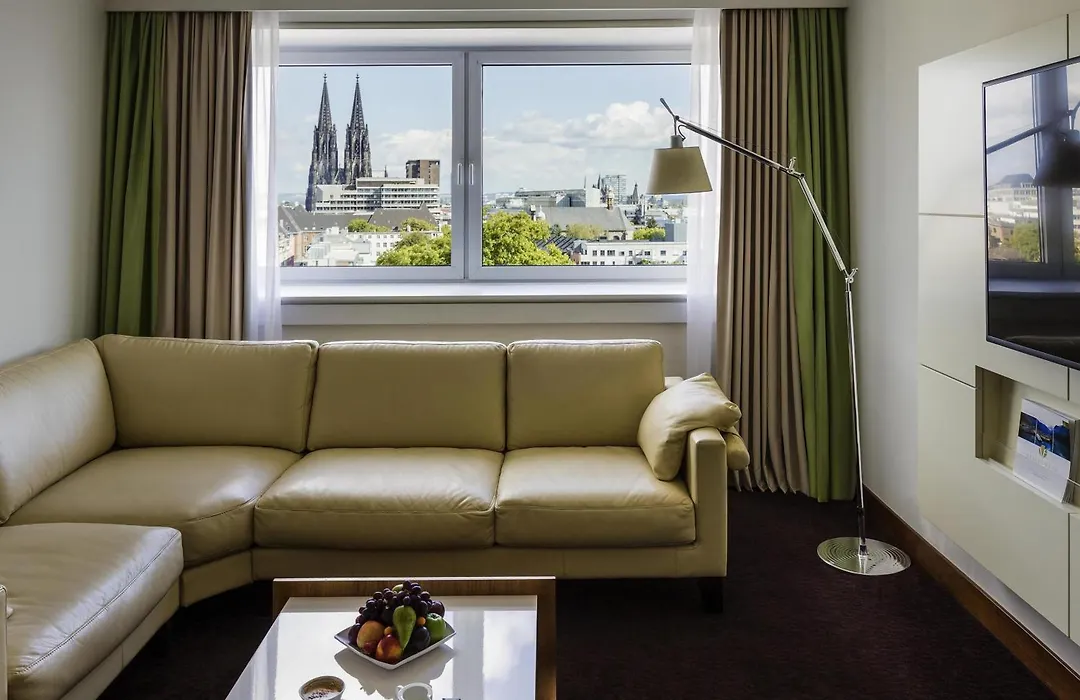 Pullman Cologne-1